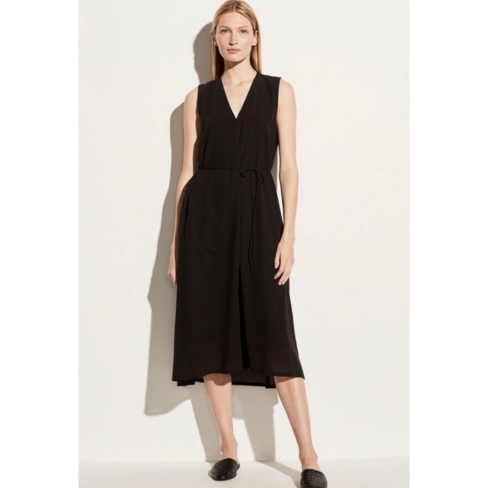 Vince Navy Midi Dress Lightweight Sleeveless V-Neck Midi Dress Size Medium